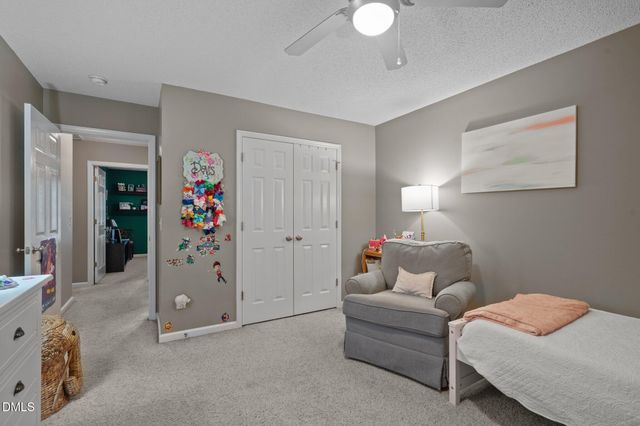 262 Clayton Pointe Drive, Clayton, NC 27520