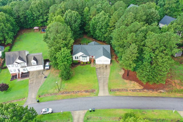 262 Clayton Pointe Drive, Clayton, NC 27520