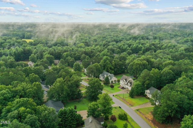 262 Clayton Pointe Drive, Clayton, NC 27520