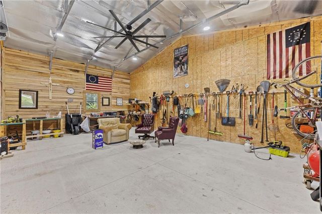23108 S Eisele Road, Cleveland, MO 64734
