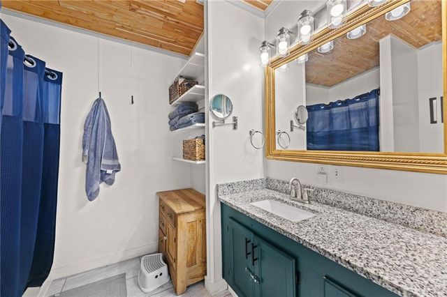 23108 S Eisele Road, Cleveland, MO 64734