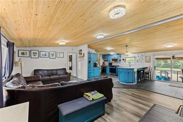 23108 S Eisele Road, Cleveland, MO 64734