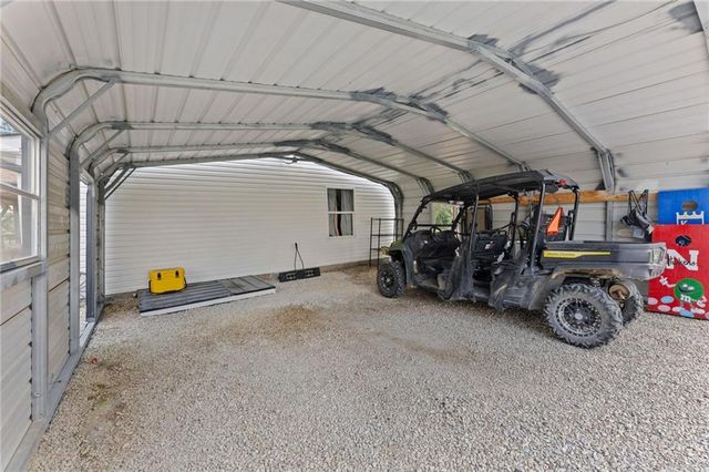 23108 S Eisele Road, Cleveland, MO 64734