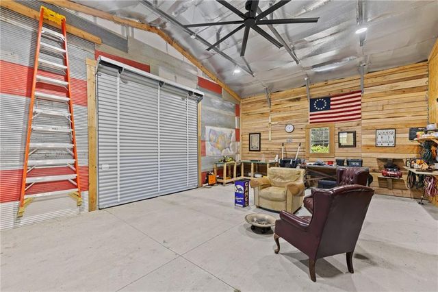 23108 S Eisele Road, Cleveland, MO 64734