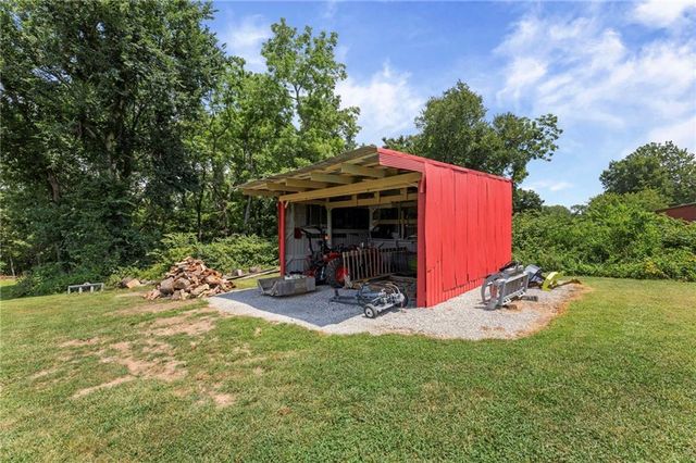 23108 S Eisele Road, Cleveland, MO 64734