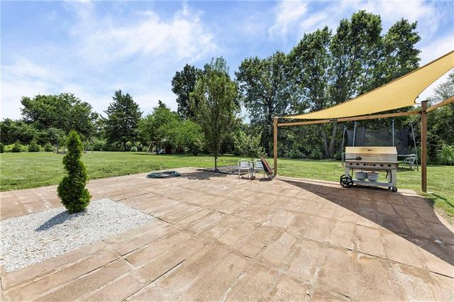 23108 S Eisele Road, Cleveland, MO 64734