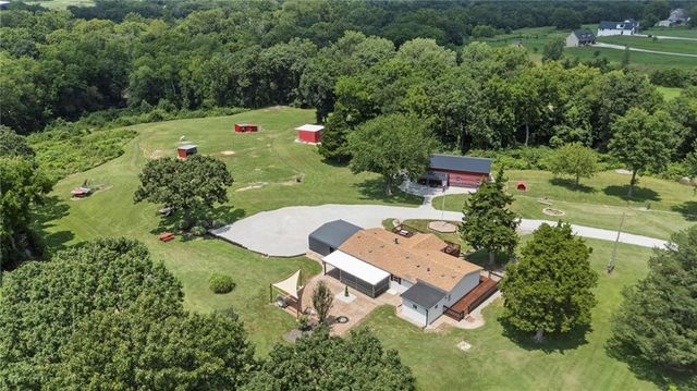 23108 S Eisele Road, Cleveland, MO 64734