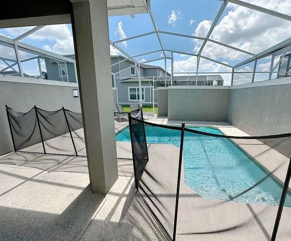 468 OCEAN COURSE AVENUE, Davenport, FL 33896