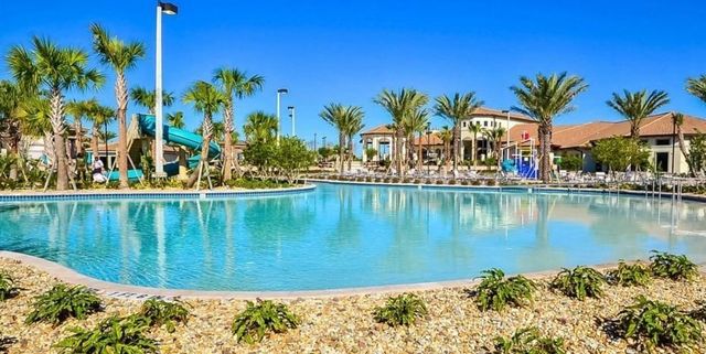 468 OCEAN COURSE AVENUE, Davenport, FL 33896