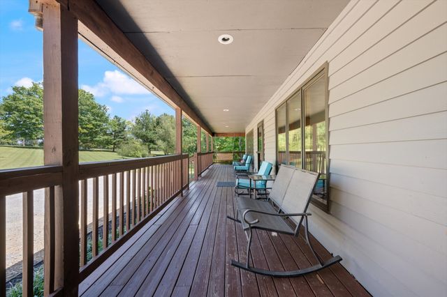 6353 Morton Rd, Greenbrier, TN 37073