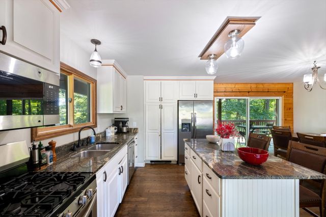 6353 Morton Rd, Greenbrier, TN 37073