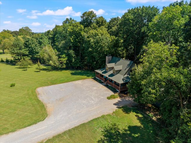6353 Morton Rd, Greenbrier, TN 37073