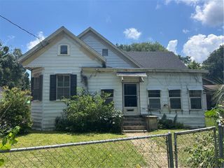 1813 Old Shell Road, Mobile, AL 36607