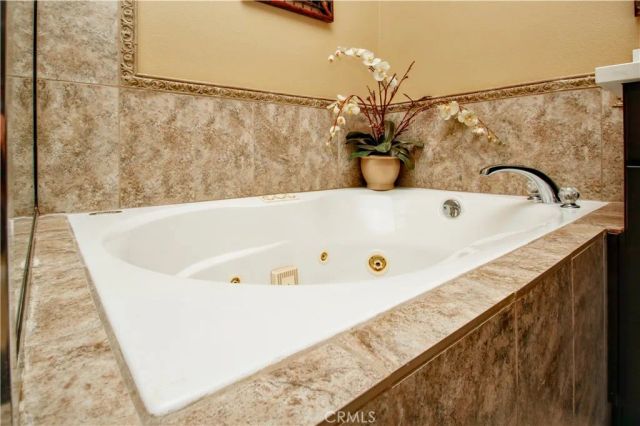 31540 Avenida Del Padre, Cathedral City, CA 92234