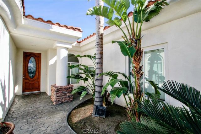 31540 Avenida Del Padre, Cathedral City, CA 92234