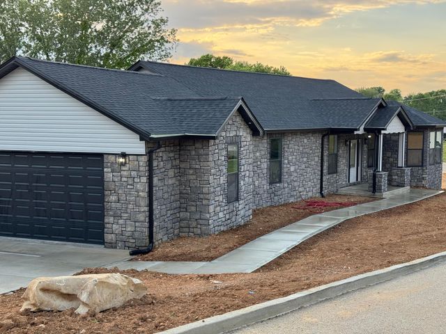 61 Kayden's Way, Somerset, KY 42503