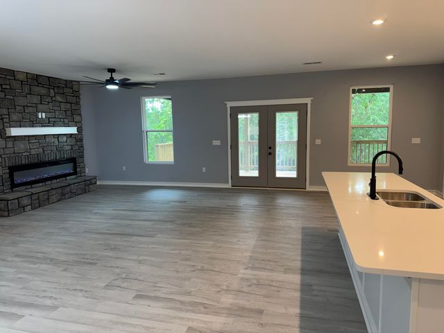 61 Kayden's Way, Somerset, KY 42503