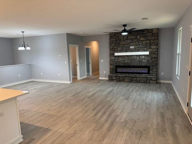 61 Kayden's Way, Somerset, KY 42503