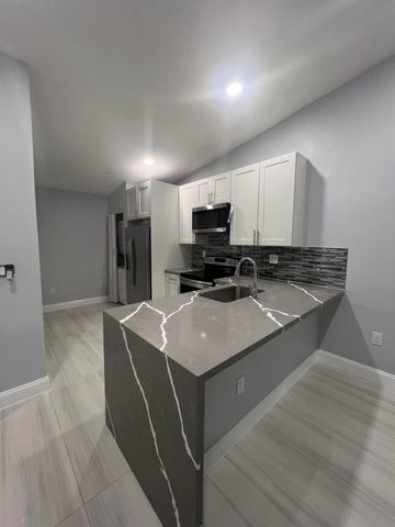 4404 Treasure Cove Drive, Dania Beach, FL 33312