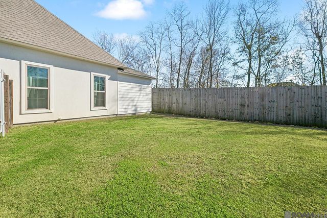 39339 Waycross Ave, Prairieville, LA 70769