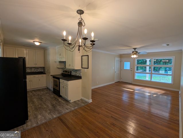 1168 Rosedale Street, Toccoa, GA 30577