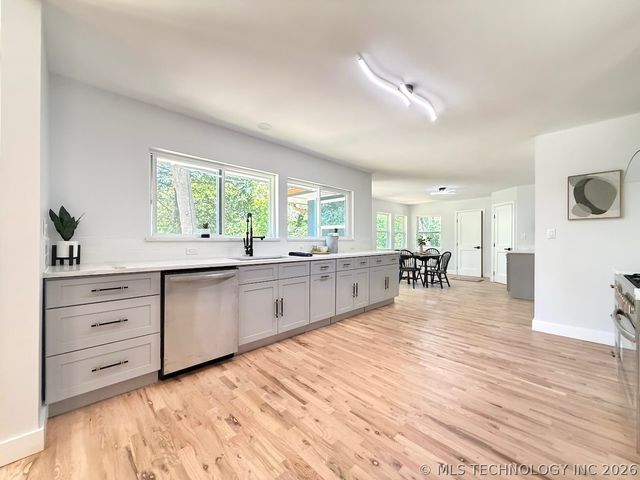 4316 E 72nd Place, Tulsa, OK 74136