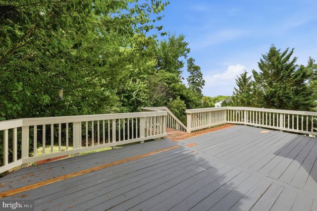 18620 KERILL RD, Triangle, VA 22172