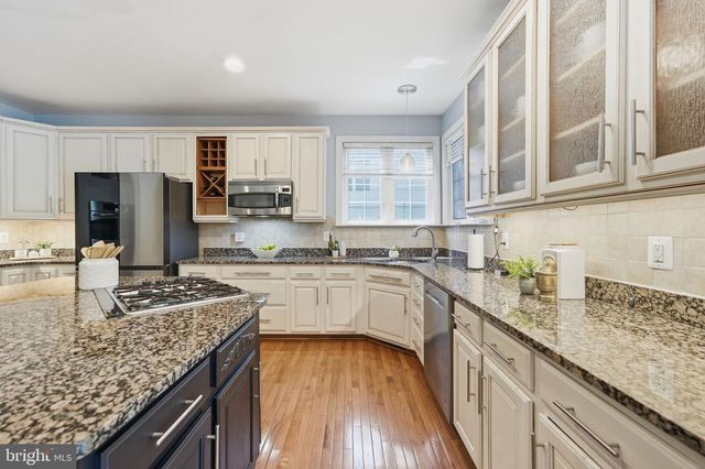 18620 KERILL RD, Triangle, VA 22172