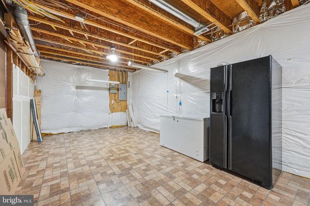 18620 KERILL RD, Triangle, VA 22172
