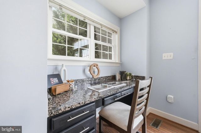 18620 KERILL RD, Triangle, VA 22172