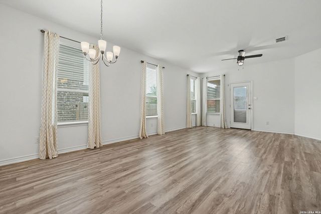 4568 KLEIN MDWS, New Braunfels, TX 78130