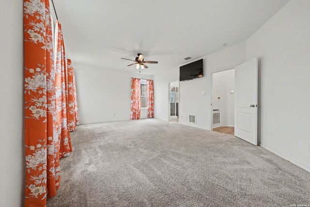 4568 KLEIN MDWS, New Braunfels, TX 78130