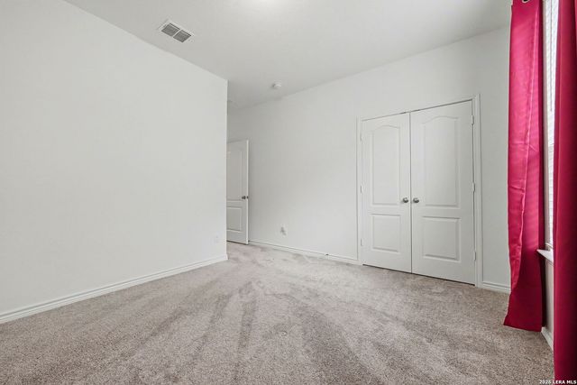 4568 KLEIN MDWS, New Braunfels, TX 78130