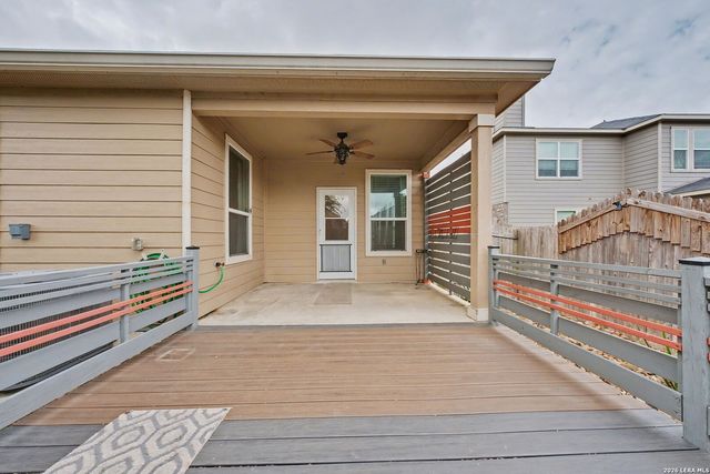 4568 KLEIN MDWS, New Braunfels, TX 78130