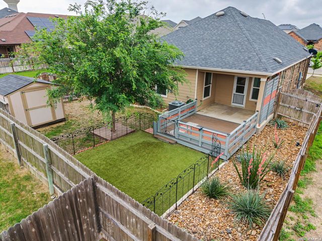 4568 KLEIN MDWS, New Braunfels, TX 78130