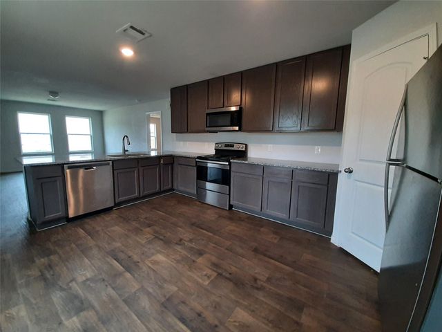 15118 Sorrento Bay Circle, Willis, TX 77318