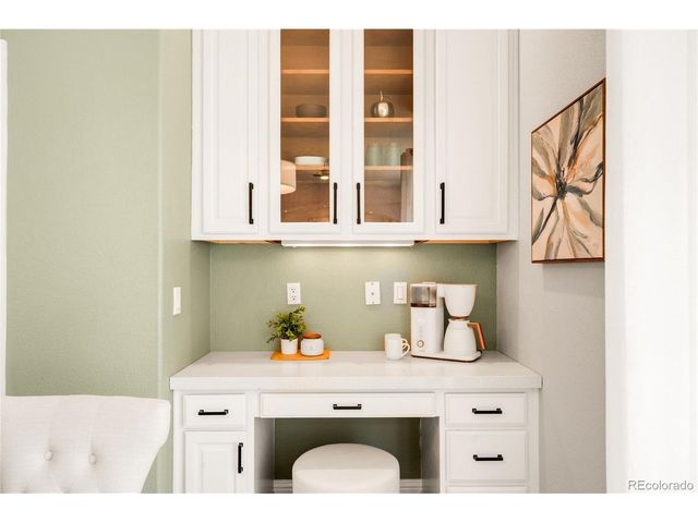 19411 W 57th Cir, Golden, CO 80403