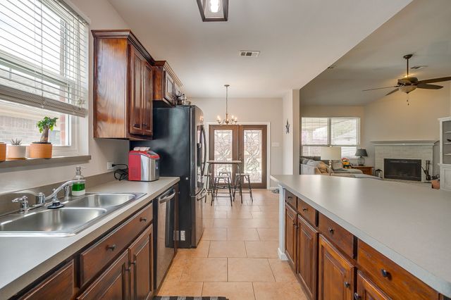 4220 Highgate Road, Fort Worth, TX 76244
