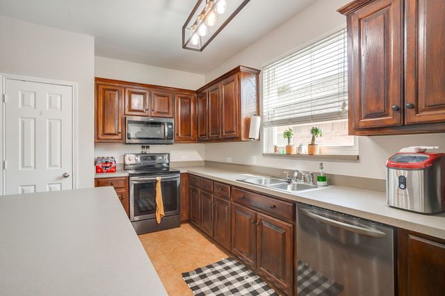 4220 Highgate Road, Fort Worth, TX 76244
