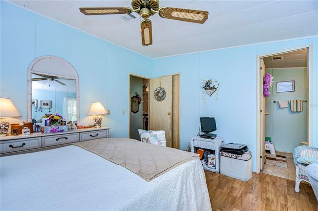3843 DAMIAN DRIVE, Zephyrhills, FL 33541