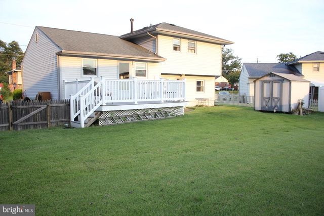 38 ELLEN DR, Bellmawr, NJ 08031