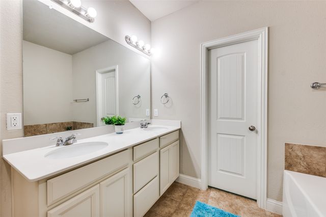 1904 Alton Way, Aubrey, TX 76227