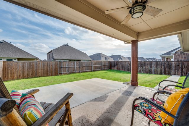 1904 Alton Way, Aubrey, TX 76227