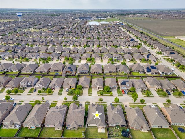 1904 Alton Way, Aubrey, TX 76227