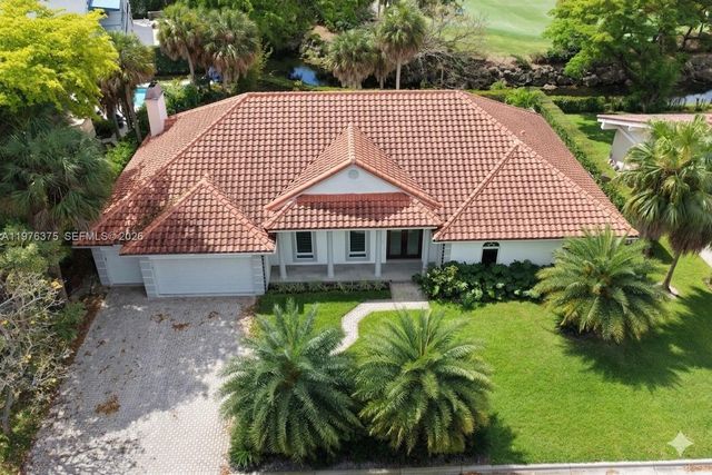 4934 NW 94th Doral Pl, Doral, FL 33178