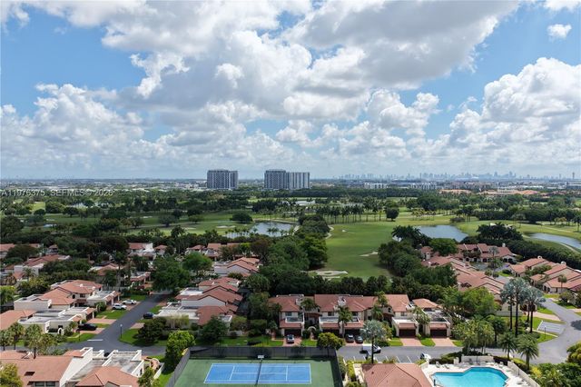 4934 NW 94th Doral Pl, Doral, FL 33178