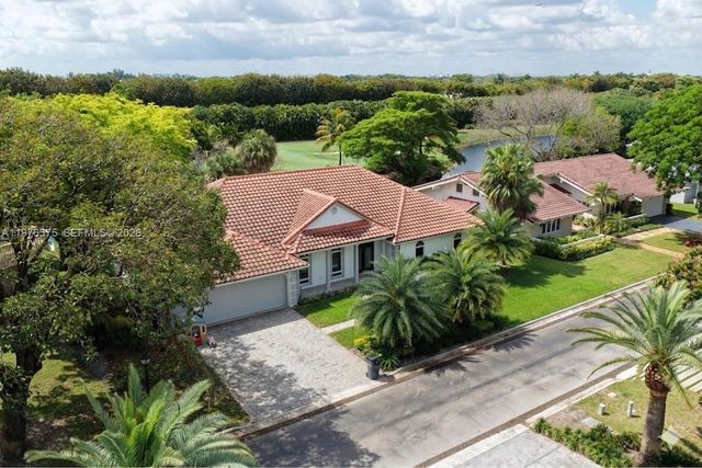 4934 NW 94th Doral Pl, Doral, FL 33178