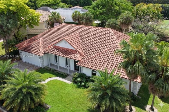 4934 NW 94th Doral Pl, Doral, FL 33178