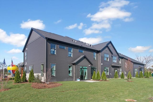 8497 Liberty Lane, Woodridge, IL 60517