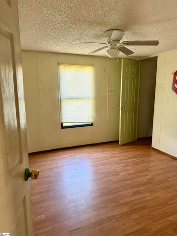 5990 Hwy 14, Gray Court, SC 29645